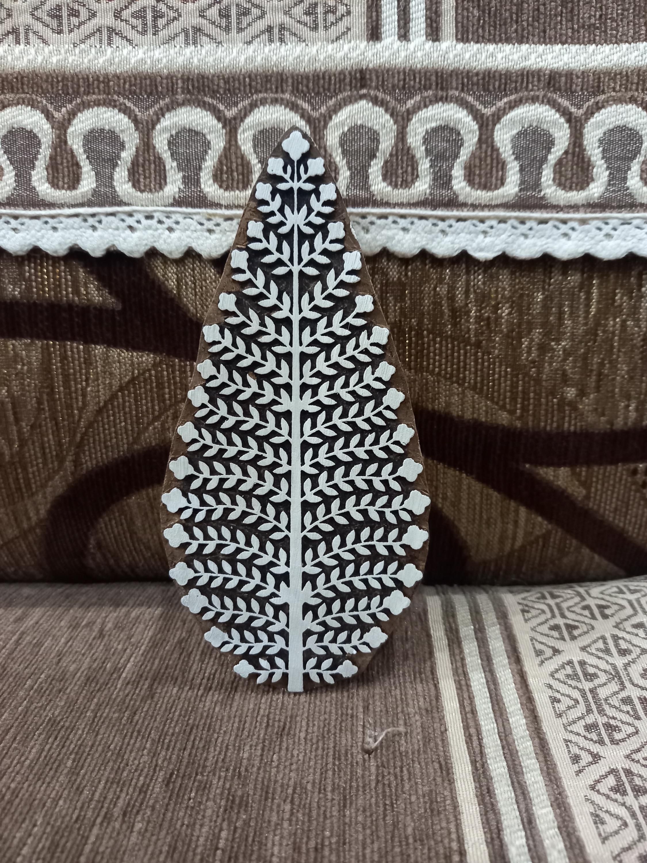 Floral Wooden Printing Block, Indian Pottery Stamp (15.5cm X 7.5cm)