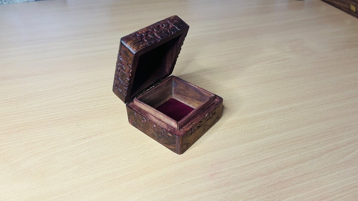 Hand-Carved Floral Sheesham Trinket Box (Velvet-Lined)